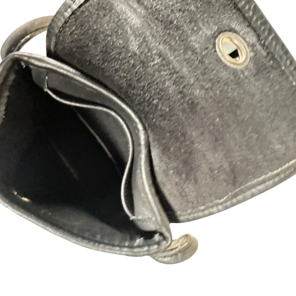COACH Vintage #9049 Tango Flap Leather Crossbody Bag in black - Picture 12 of 16